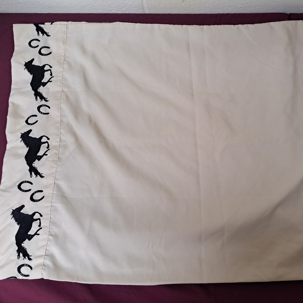 Horse Standard Size Pillowcase.